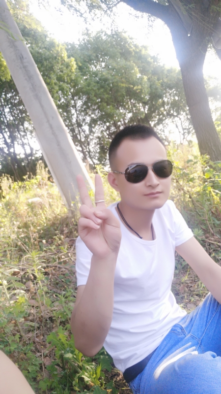 马凯亮的第一张照片--甘肃上门女婿服务网