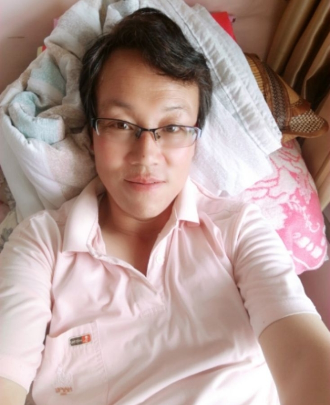 一吻天荒的第一张照片--甘肃上门女婿服务网