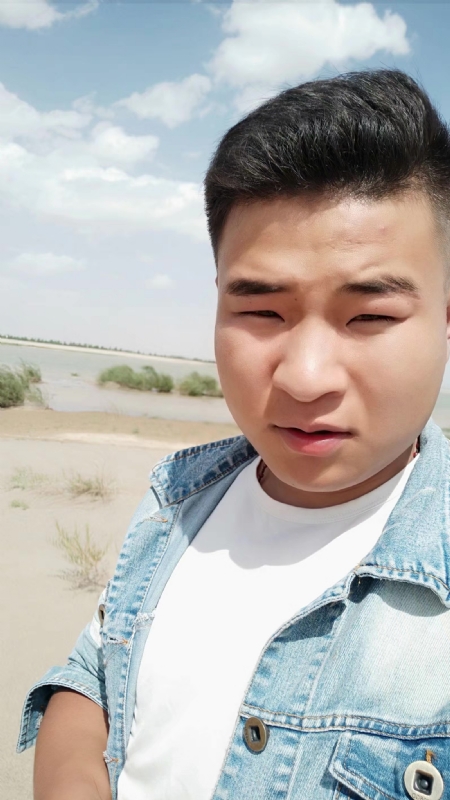 王强的第一张照片--甘肃上门女婿服务网